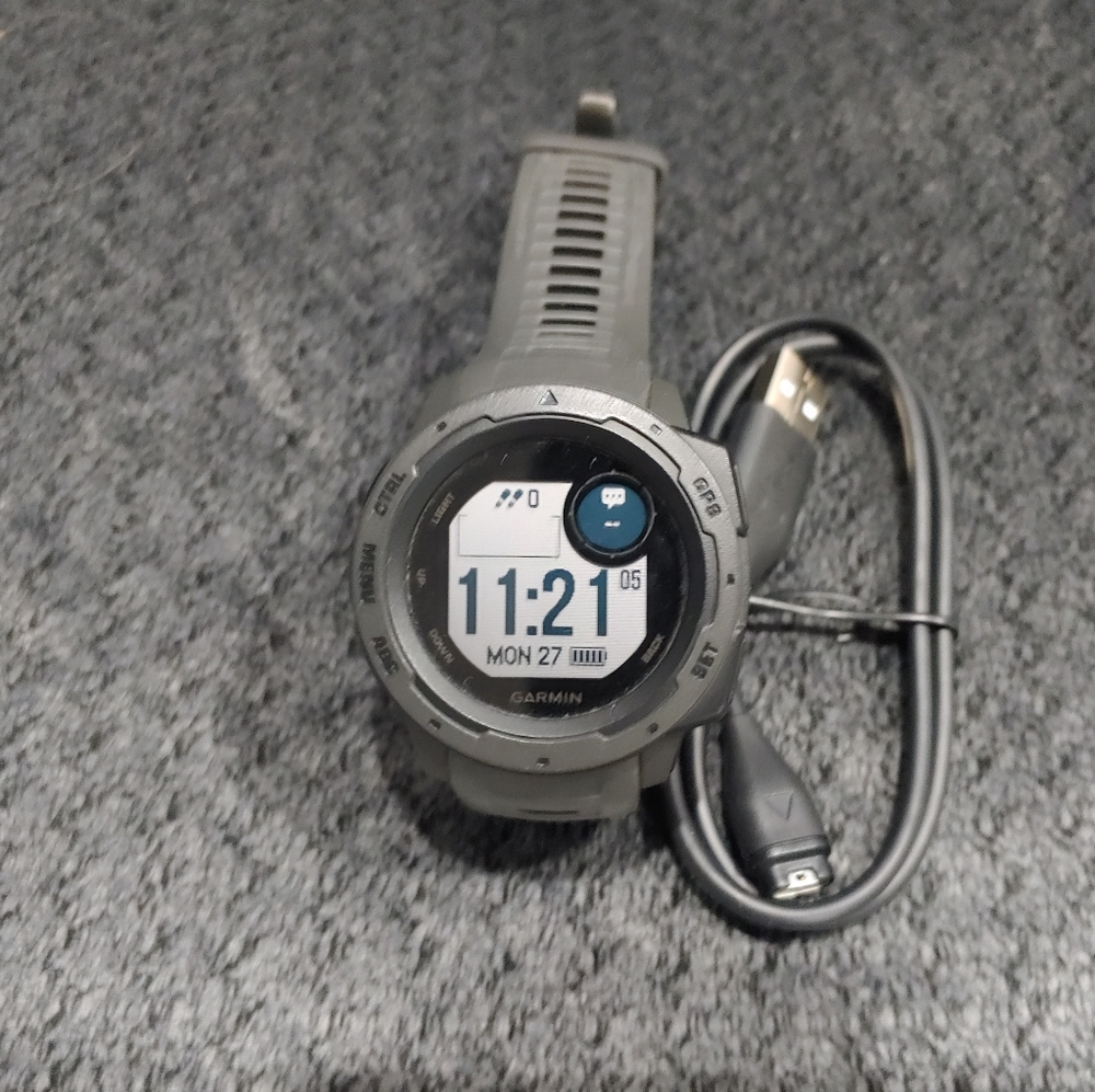 Garmin Instinct Smartwatch GPS 33mm Fiber-Reinforced Polym…